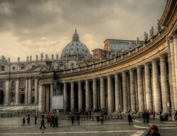 casa-vacanze-roma-vaticano-cupola-1-1920x1080